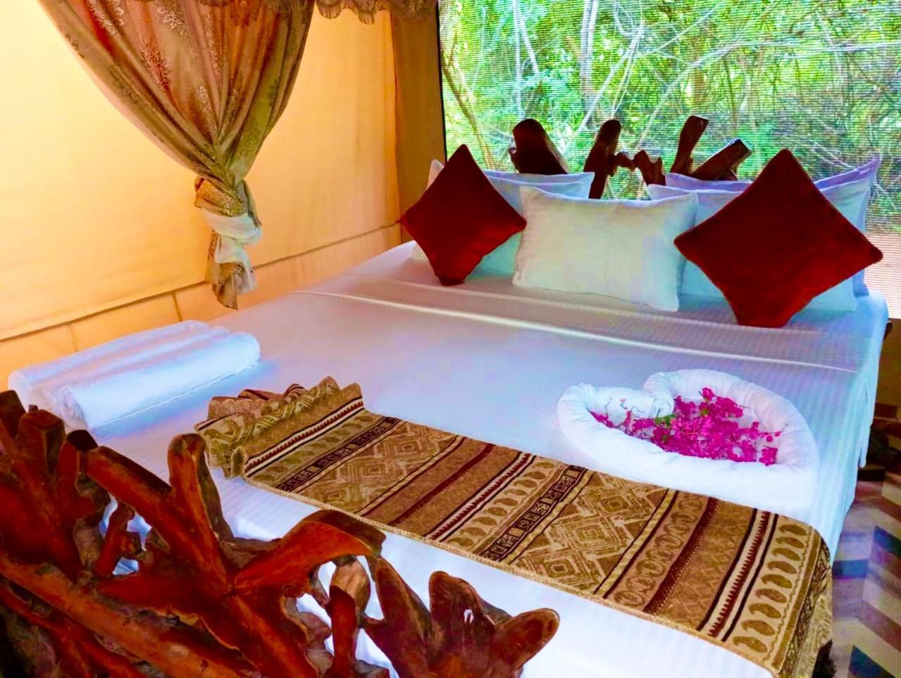 Yala Eco Bush Camp Hotel Ngoại thất bức ảnh